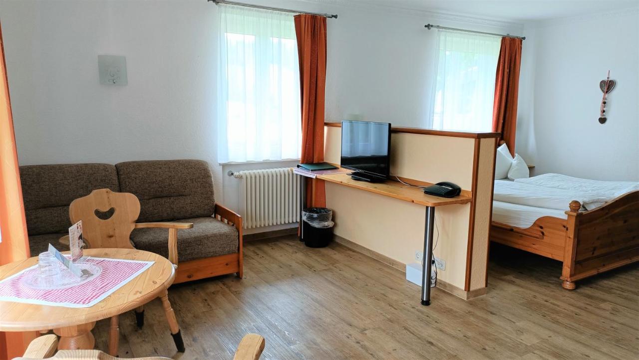 Hotel Landhaus Staufenblick Oberstaufen Dış mekan fotoğraf