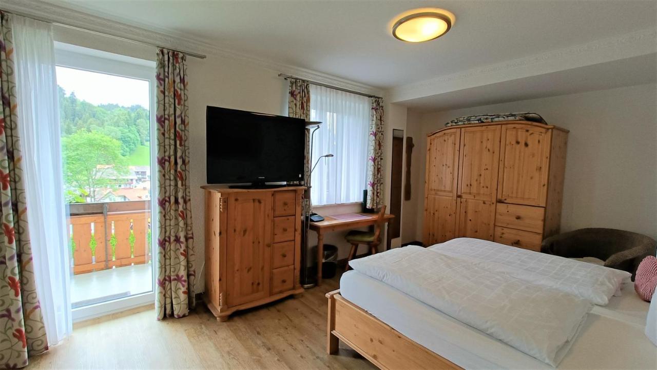 Hotel Landhaus Staufenblick Oberstaufen Dış mekan fotoğraf